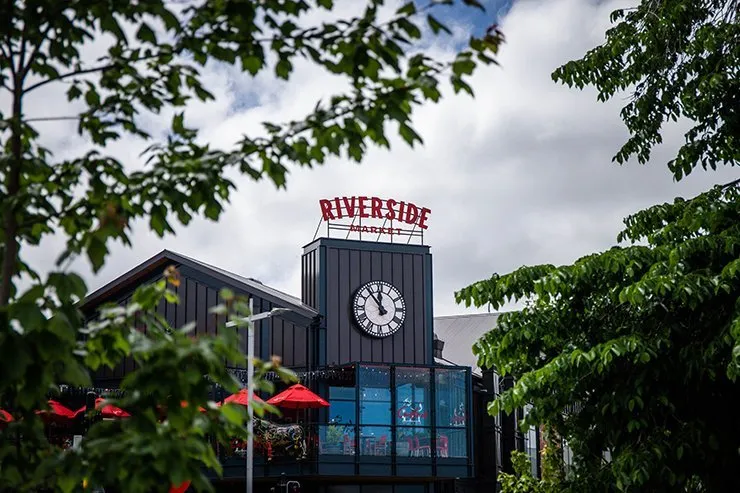 Riverside Market Outside