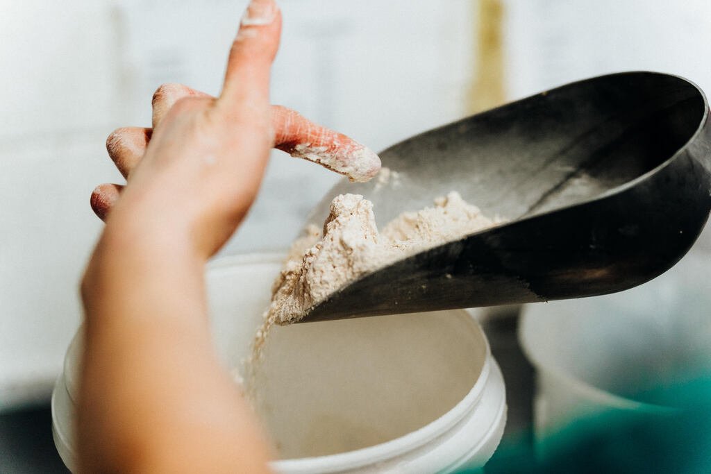 Weighing wholewheat flour